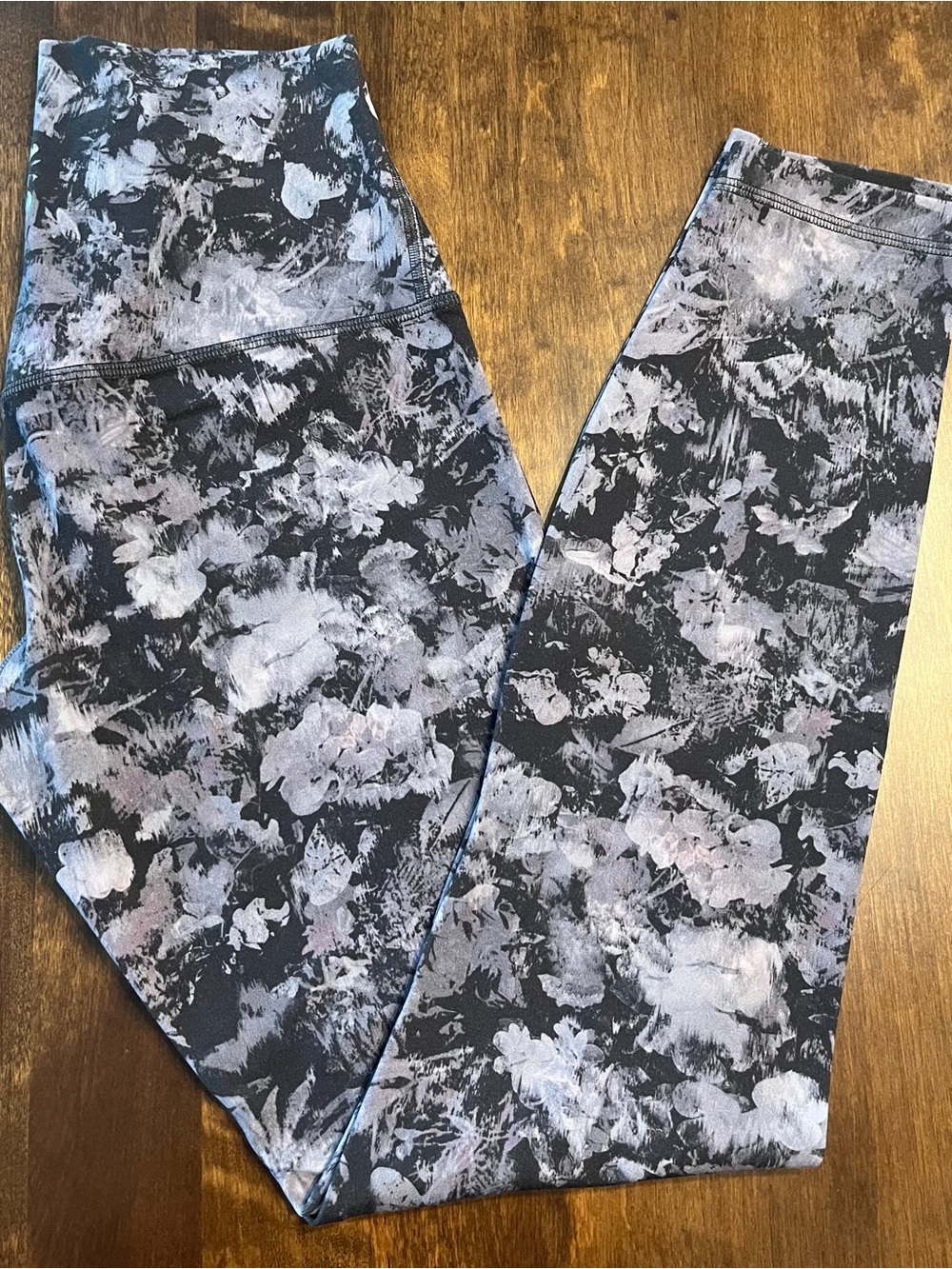 Lululemon Align 25" Pant II, Floral, Sz 4